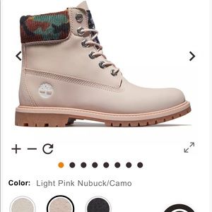*NEVER WORN* Light Pink Timberland Boots (size 6)